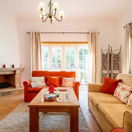 Сasa de vacaciones Casa Aria Amoreira (Leiria)